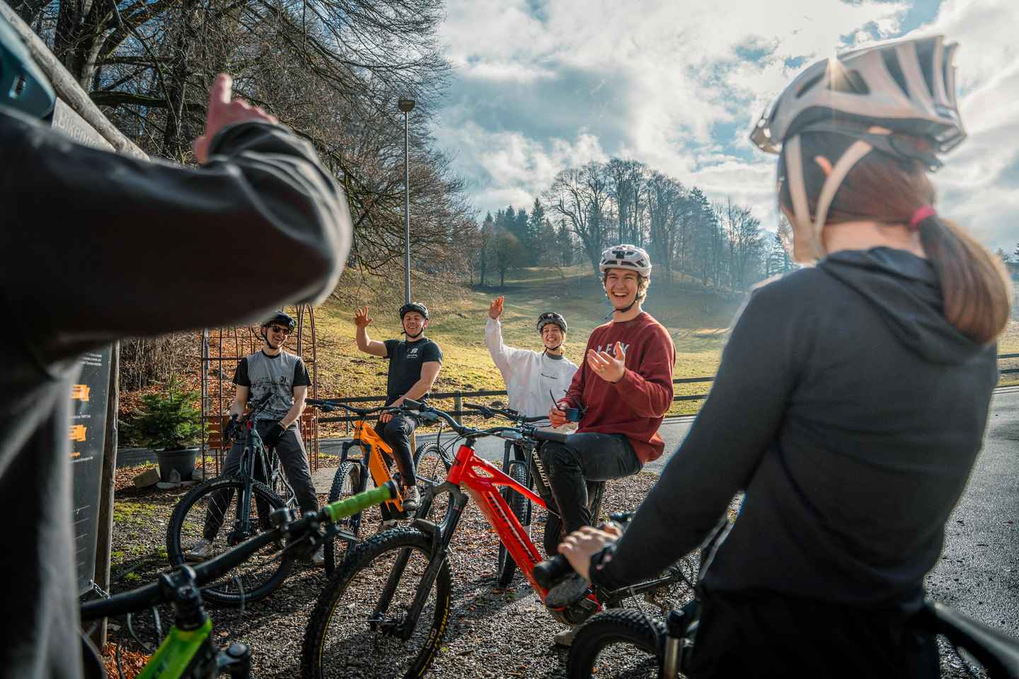 E-Bike Lake Tour Explore Interlaken and Lake Brienz - E-Bike Lake Tour Explore Interlaken and Lake Brienz