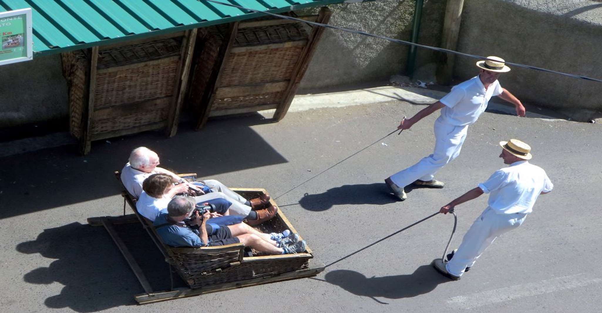 Funchal、Nuns Valley、Monte和Sleigh Riide Tour 从富夏尔、Nuns 山谷、Monte和Sleigh Riide Tour - Hizvo