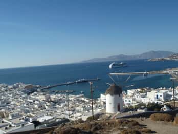 Mykonos: Farm, Ano Mera Village, and Beaches Guided Tour
