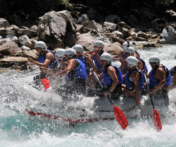 Montenegro: Descenso de rápidos en el río Tara