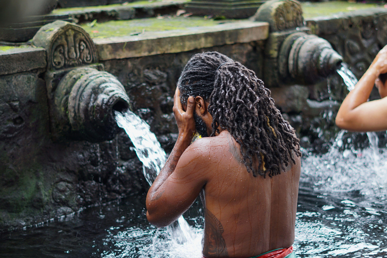 Balinese Offering Making, Meditation & Purification in Ubud