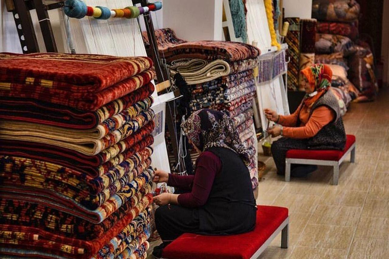 Cappadocia: Carpet Weaving Workshop Traditional Carpet Weaving Experience (6–18 People)