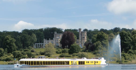 Potsdam mit dem Boot: Inselrundfahrt