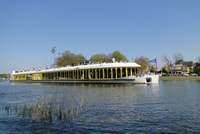 Potsdam en bote, Island Cruise - Housity