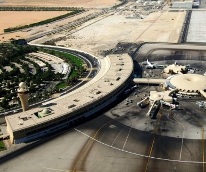 Transfert de l'aéroport d'Abu Dhabi à l'hôtel ou vice versa