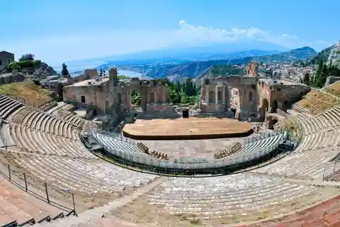 Cefalù: Tour dell'Etna a 1900 metri e Taormina