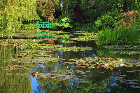 Paris: Giverny, Auvers-sur-Oise & Mont-Saint-Michel Day trip