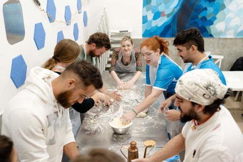 Naples: Neapolitan Pizza and Tiramisu Cooking Class