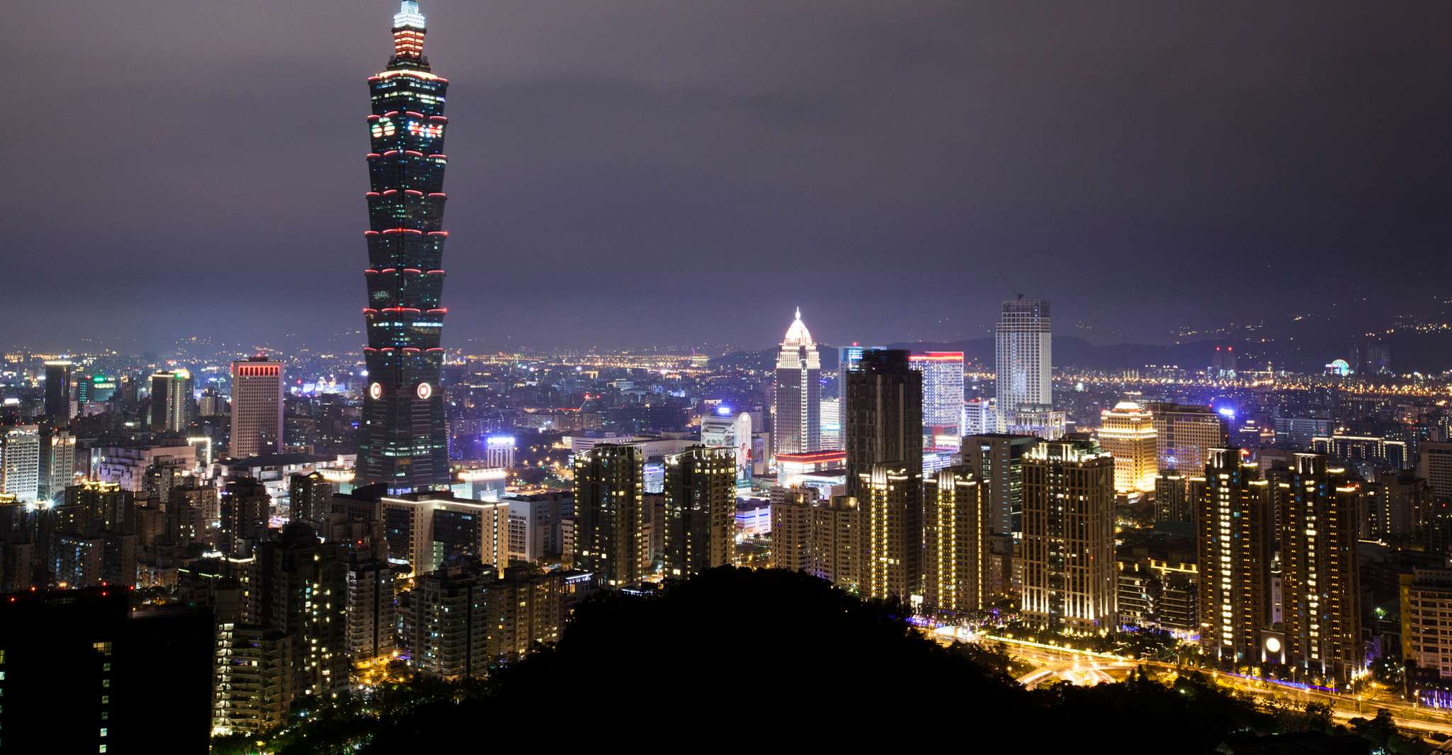 Private Night Tour: Taipei City Highlights