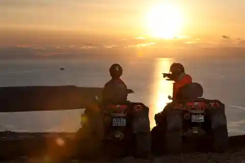 Tour del sole di mezzanotte in ATV