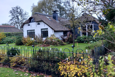 From Amsterdam: Giethoorn Small Group Tour with Boat Ride
