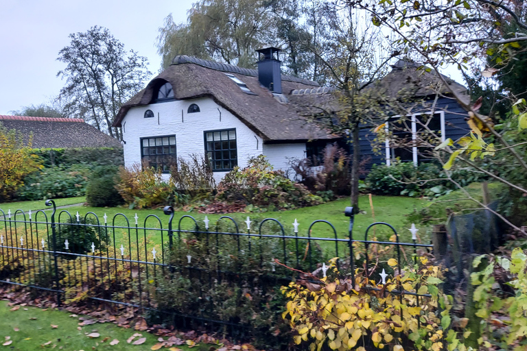 From Amsterdam: Giethoorn Small Group Tour with Boat Ride