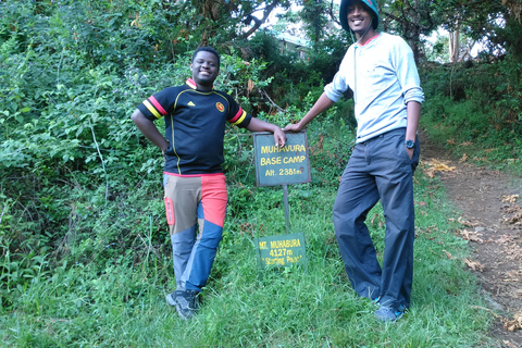 UGANDA - A PÉROLA DE ÁFRICA: CAMINHADAS, MONTANHISMO E CICLISMO.