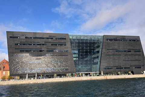 Copenhagen: Private Canal Cruise, Dragør & Helsingør Tour