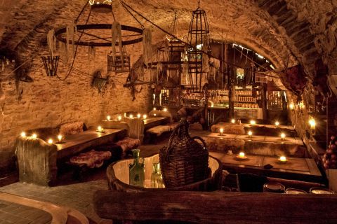 Prague : dîner médiéval avec boissons à volonté