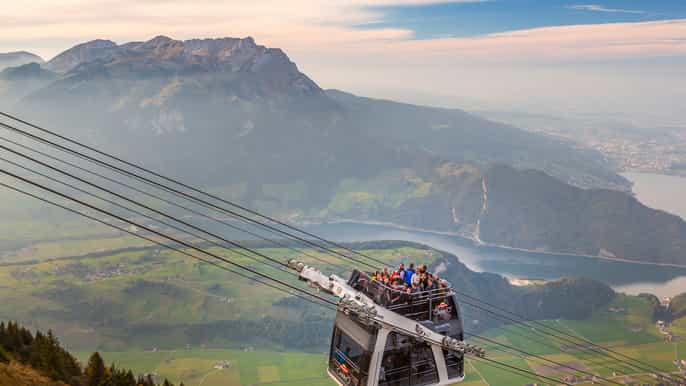 mt stanserhorn fototour mit cabrio style seilbahn