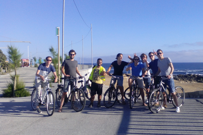 Porto centro y paseo en bicicleta por la ciudadTour eléctrico en Oporto