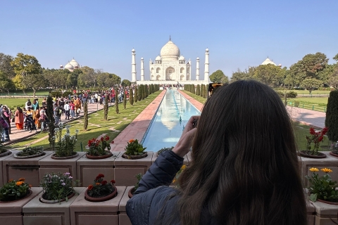Desde Delhi: Excursión al Taj Mahal y Agra en el tren expreso GatimaanTren de 2ª clase con coche y guía