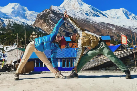 Nepal: 10 Days Annapurna Basecamp Yoga Trek