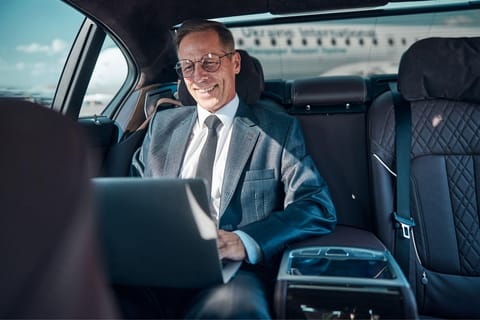 Private Luxury Car with Chauffeur - Elite Transfer