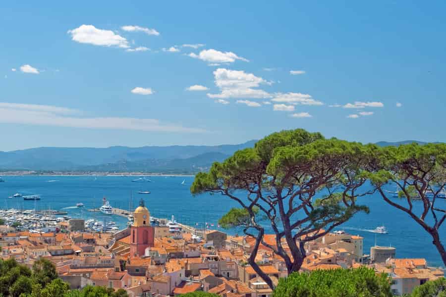 Cannes: Hin- und Rücktransfer nach Saint Tropez. Foto: GetYourGuide
