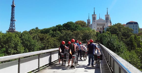 Lyon: 4-stündige E-Bike-Tour mit Verkostungspause