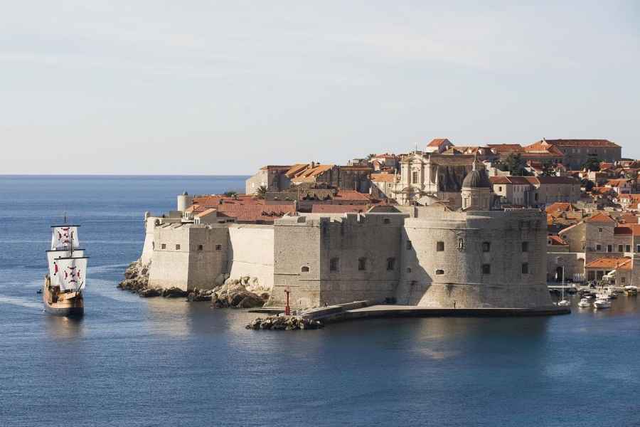 Ab Dubrovnik: 2-stündige Game of Thrones Tour & Kreuzfahrt