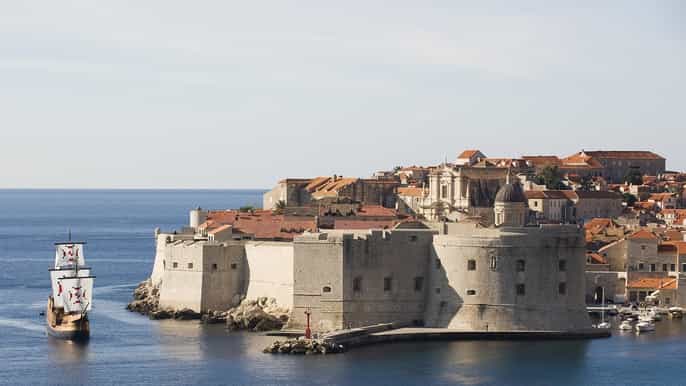 from dubrovnik 2hour game of thrones tour cruise