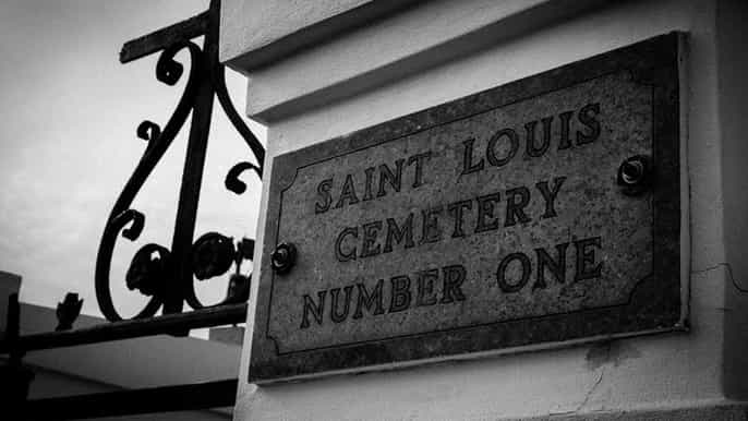 new orleans st. louis no. 1 cemetery tour
