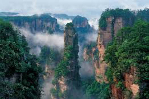 Zhangjiajie National Park: Private Avatar Mountains Tour English-speaking guide