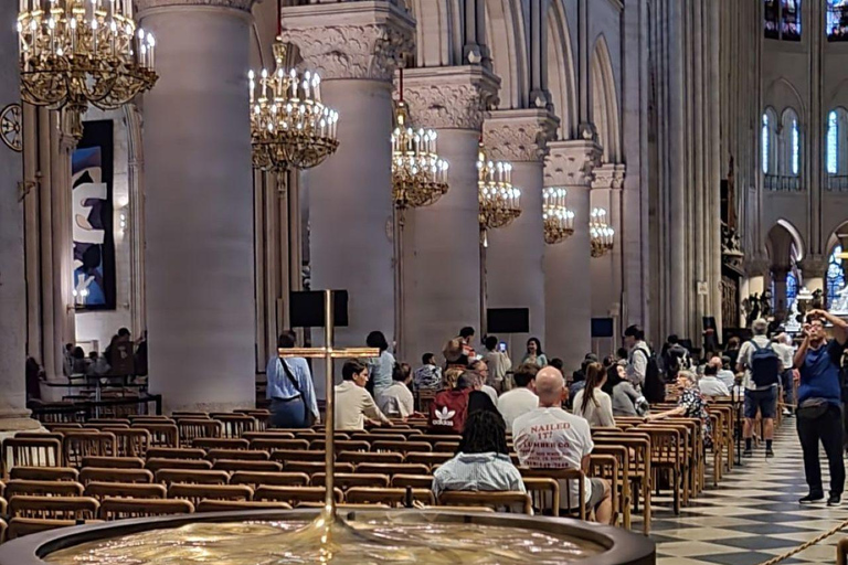 Paris: Führung durch das Innere von Notre-Dame in kleinen Gruppen (max. 5 Personen)Innenbesichtigung der Kathedrale Notre-Dame in Kleingruppe auf Französisch