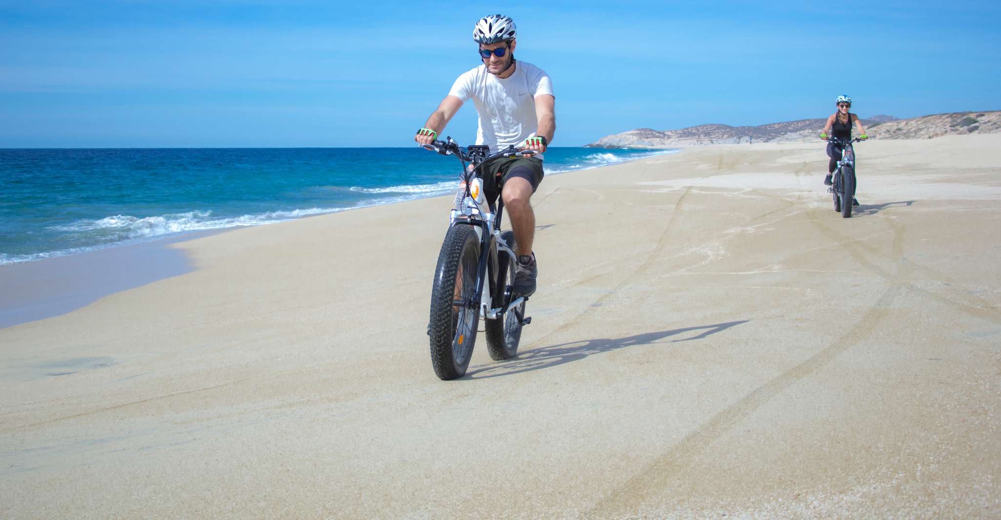 Electric Eco-Bike Beach Adventure with Mexican Lunch - Housity