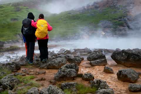 from reykjavík hot spring hiking tour in reykjadalur valley
