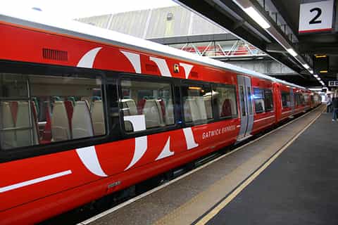 Gatwick Express: 1-Way or Return London Train Ticket