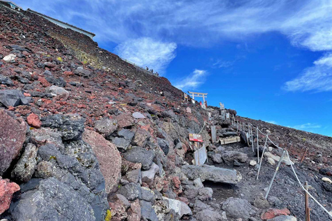 Mt. Fuji Guided Summit Climb with Mountain Hut Stay From Tokyo by Public Transit