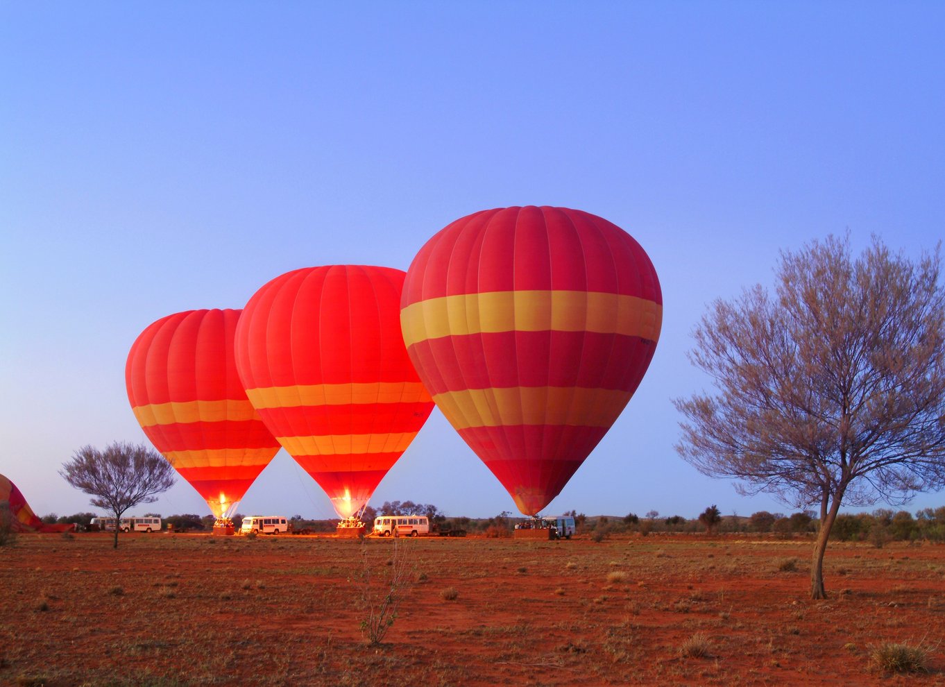 Alice Springs: Varmluftsballonflyvning tidligt om morgenen