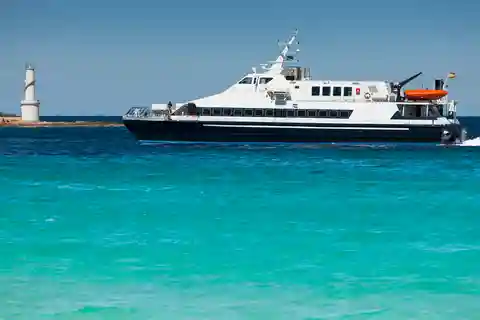 Formentera: Ticket für die Hin- und Rückfahrt mit der Fähre von Ibiza