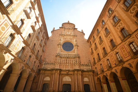 Barcelona: Montserrat & Sagrada Familia Guided Tour