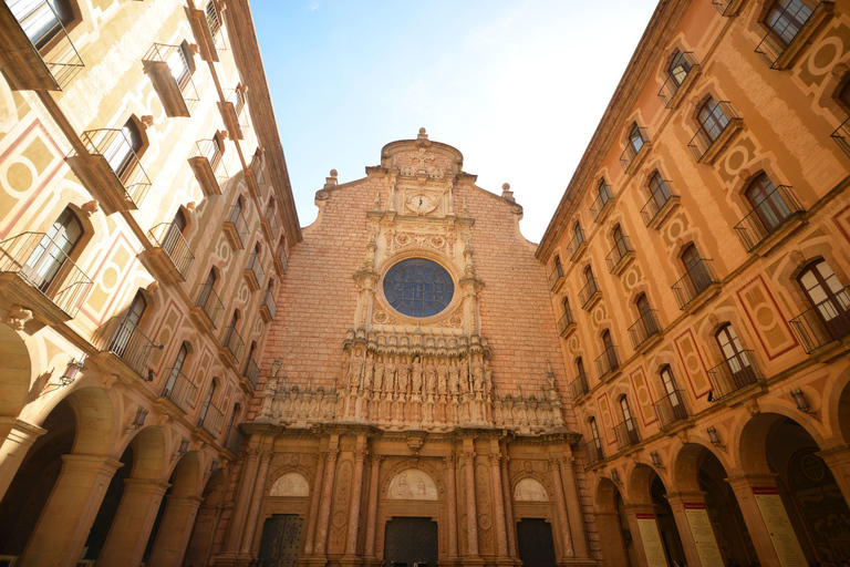 Barcelona: Montserrat & Sagrada Familia Guided Tour