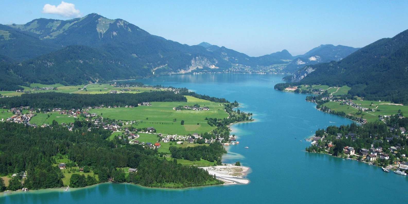 Original Sound of Music Tour with Schnitzel + Noodles