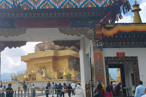 7-Days in Bhutan with River Rafting, Farm Lunch & Stone Bath