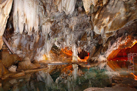 Altos de Chavón + Cueva de las Maravillas excursion from Bavaro/Punta Cana Altos de Chavón + Cueva de las Maravillas Excursion from Bavaro/Punta Cana