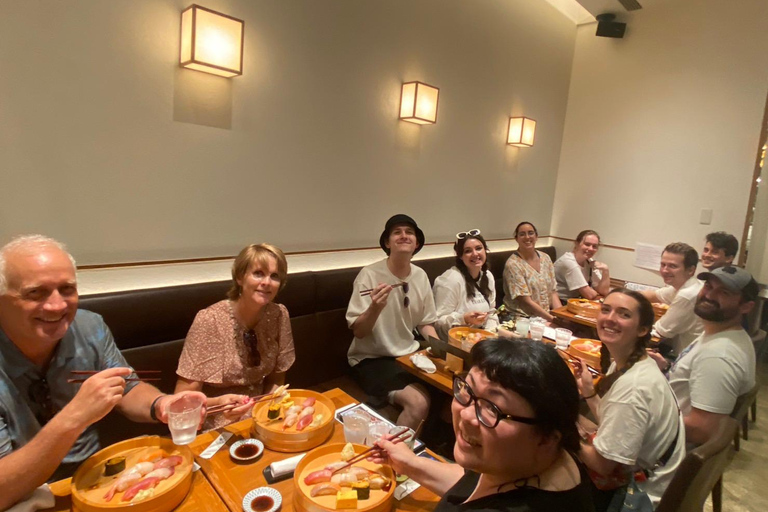 Tour amichevole a piedi di Shibuya con un esperto localeShibuya All You Can Eat Il miglior tour gastronomico