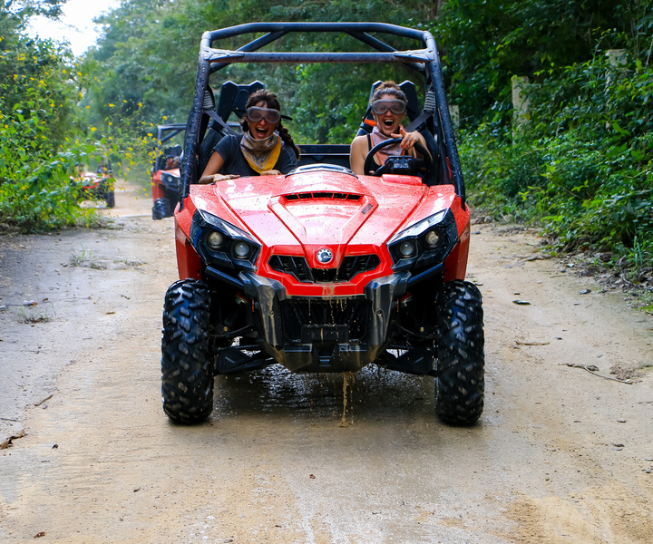 Riviera Maya: tour in buggy con nuotata in cenote