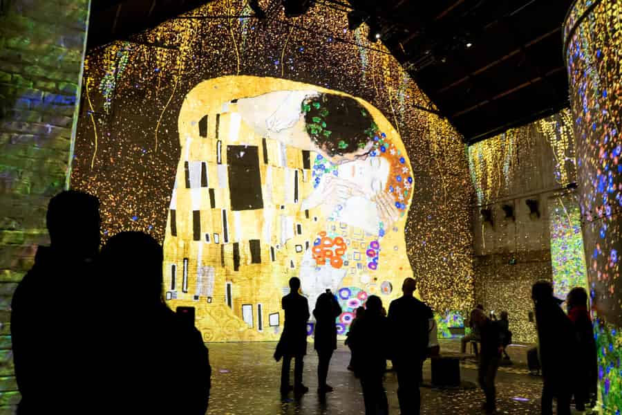 Amsterdam: Eintrittskarte für die Klimt-Ausstellung in der Fabrique des Lumières. Foto: GetYourGuide