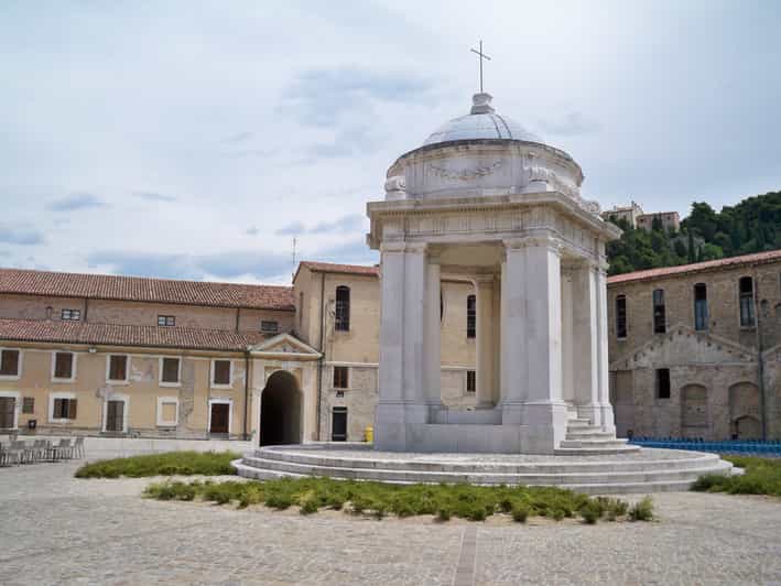Ancona Privater Rundgang mit einem lokalen Guide GetYourGuide