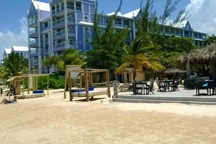 Bamboo Blu Beach Club und Ocho Rios Sightseeing Erlebnis. Foto: GetYourGuide Bamboo Blu Beach Club und Ocho Rios Sightseeing Erlebnis. Foto: GetYourGuide