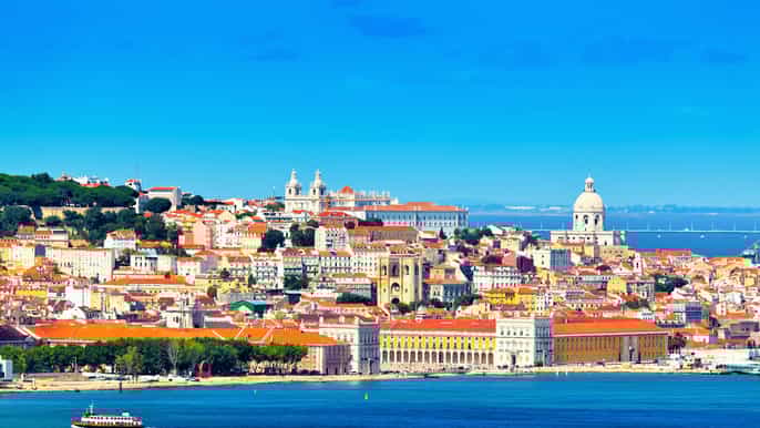 lisbon full–day city tour with guide and pastel de belém