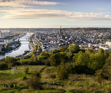 Welcome to Rouen: Private Walking Tour with a Local