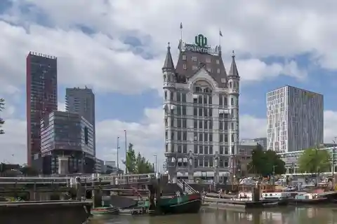Rotterdam: Prywatna wycieczka z lokalnym przewodnikiem